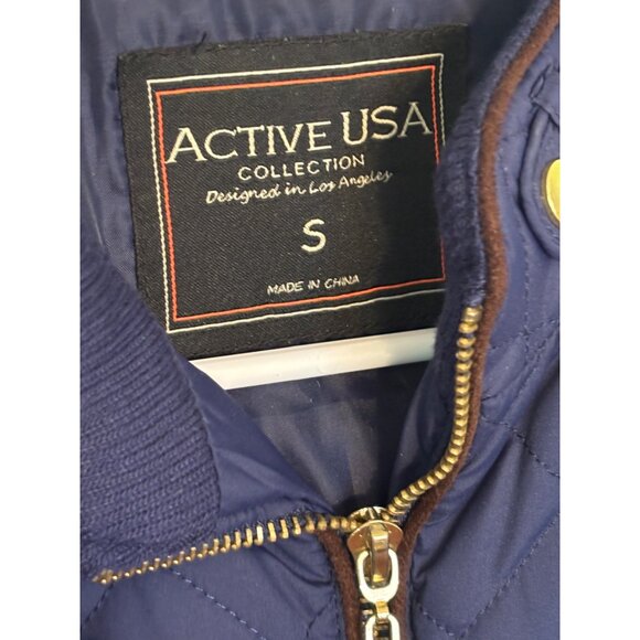 Active USA Womens Quilted Navy Vest Size S W/ Gold Zipper & Snap Details Sharp - Picture 2 of 9